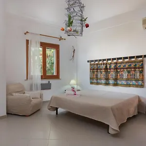 villa-il-carrubo-san-vito-lo-capo.sicilyhotelsitaly.net/