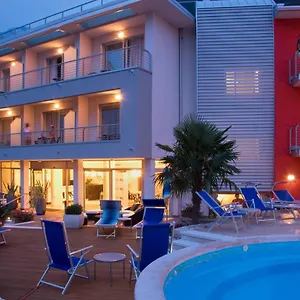 https://hotel-campagnola-malcesine.hotelinveneto.com
